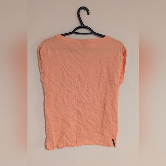Bench. Peach T-Shirt - Womens Large - Picture 3 of 3